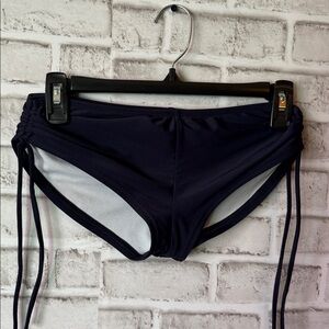Candies black side tie Ruched low rise y2k bikini bottoms tag says small jr